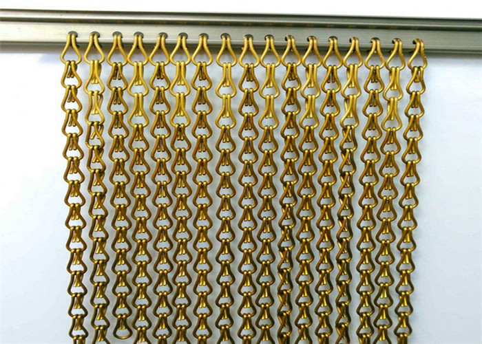 Złota aluminiowa ozdobna siatka druciana o szerokości 3m Metalowy łańcuszek Fly Curtain